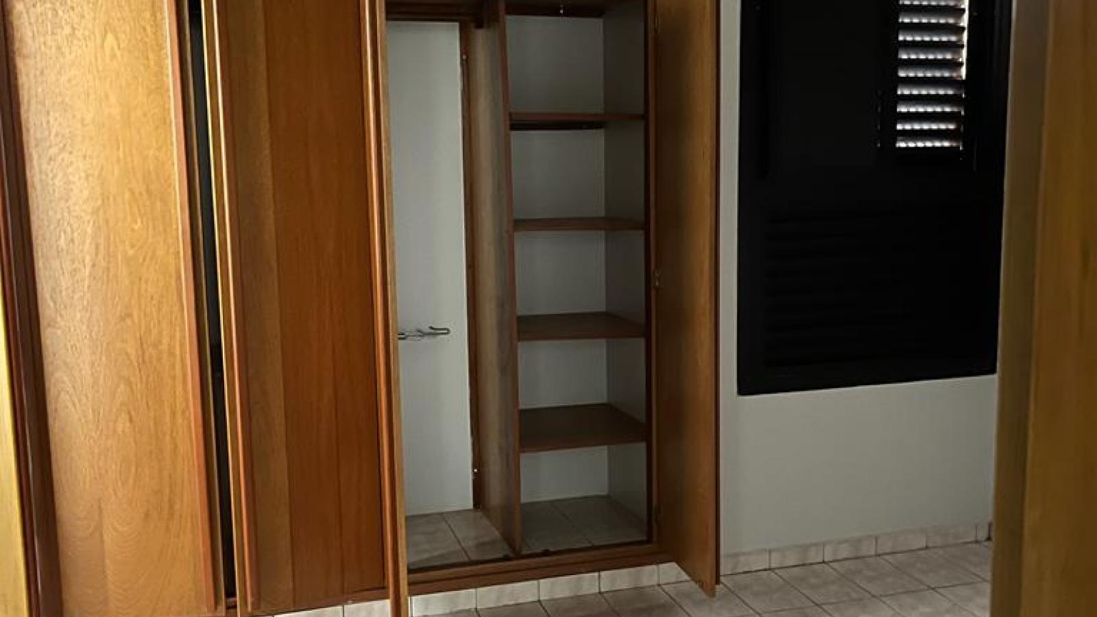 131 - Apartamento p/ Venda 131 - Apartamento p/ Venda