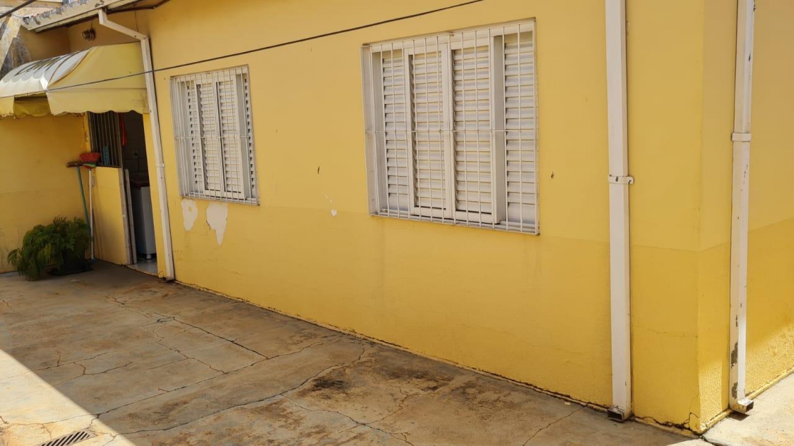 135 - Casa p/ Venda 135 - Casa p/ Venda