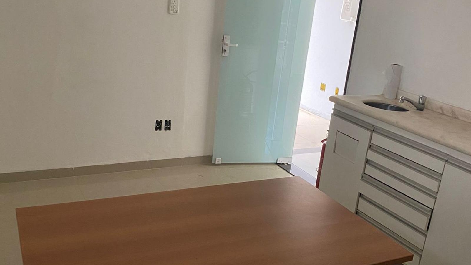 233 - Prédio/Sala/Salão Comercial p/ Locação 233 - Prédio/Sala/Salão Comercial p/ Locação