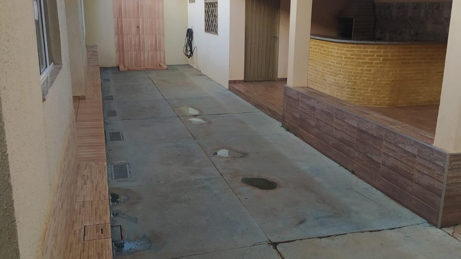 235 - Casa p/ Venda 235 - Casa p/ Venda