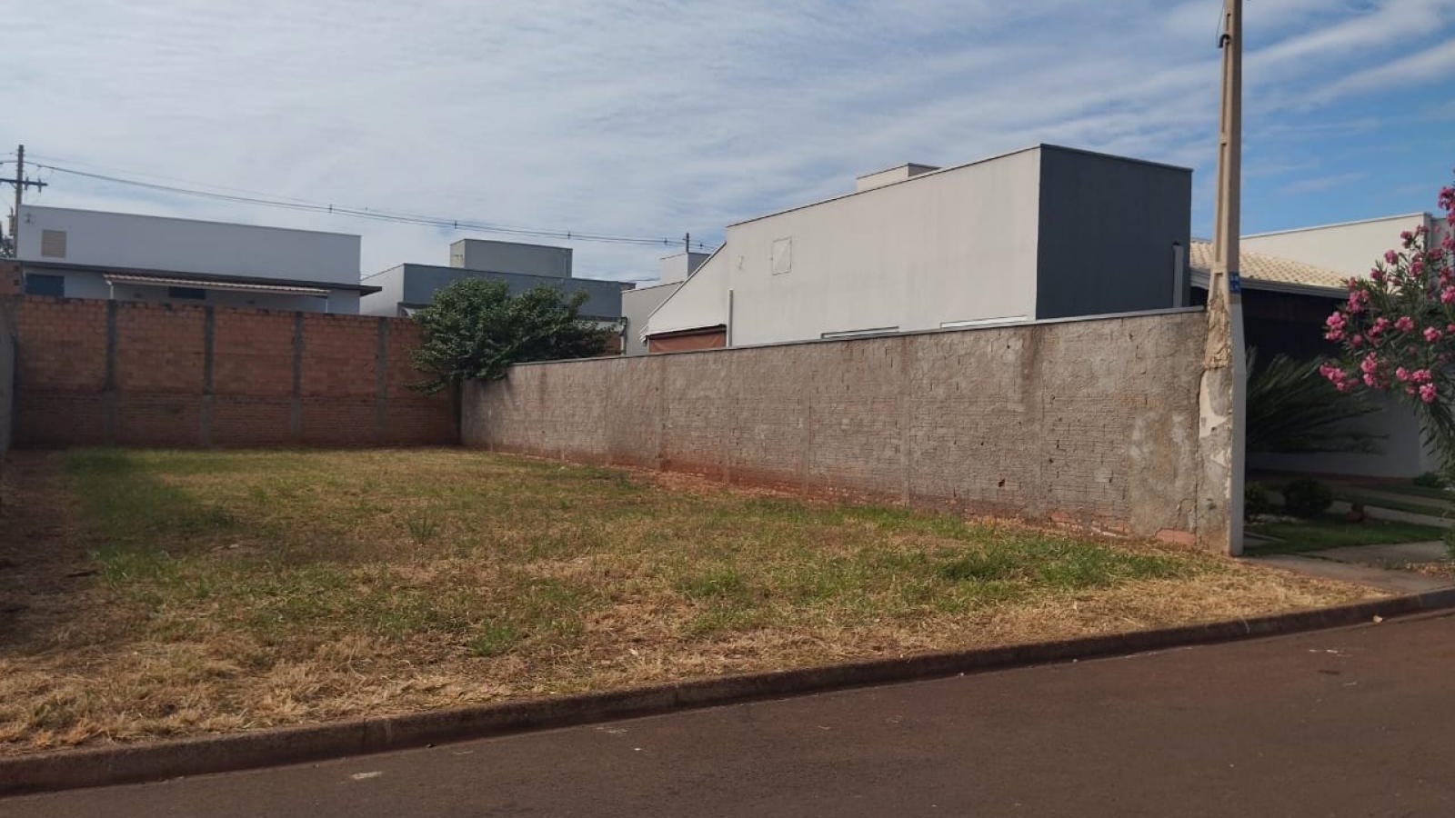 260 - Terreno p/ Venda 260 - Terreno p/ Venda