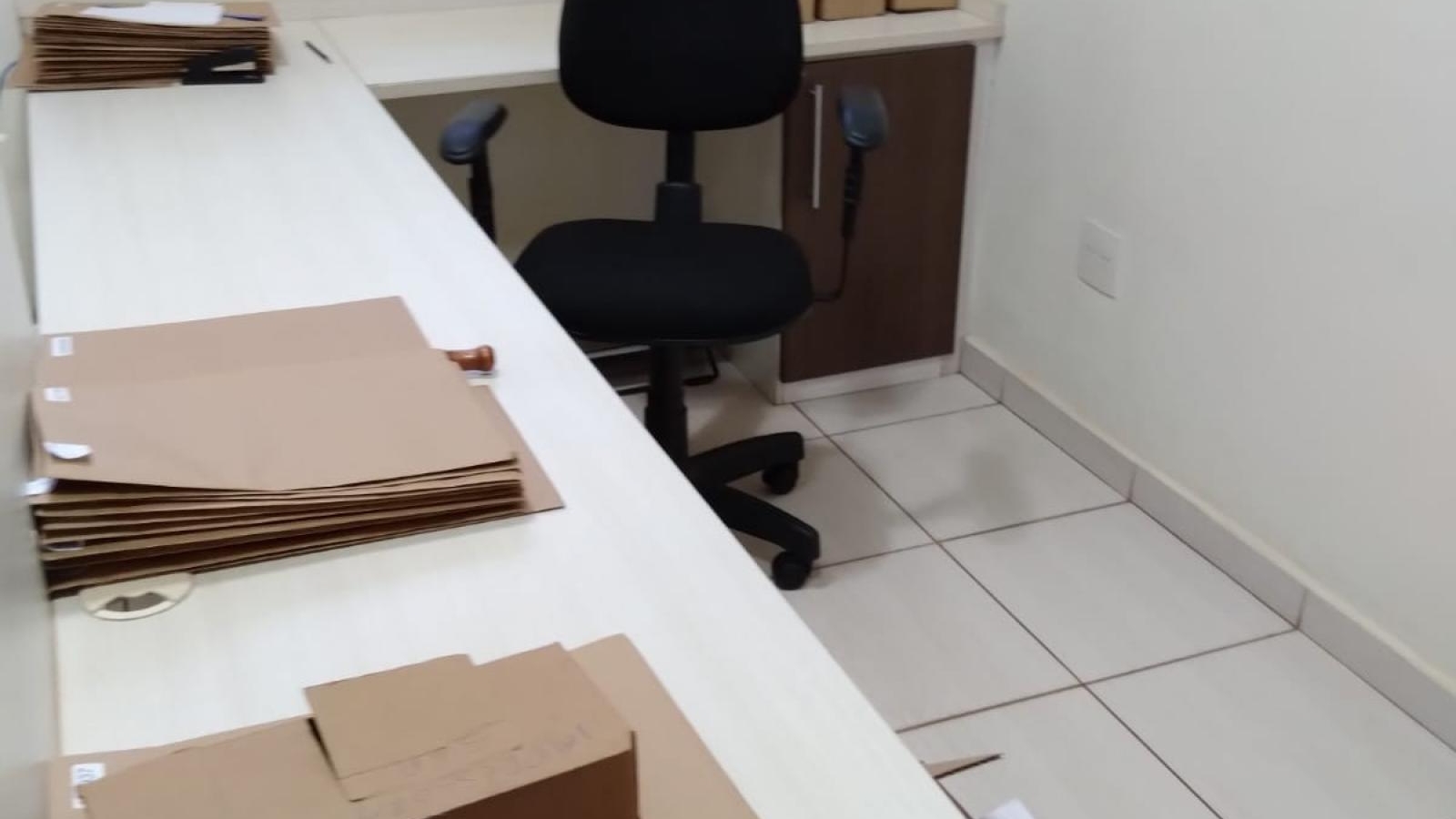 266 - Prédio/Sala/Salão Comercial p/ Locação 266 - Prédio/Sala/Salão Comercial p/ Locação