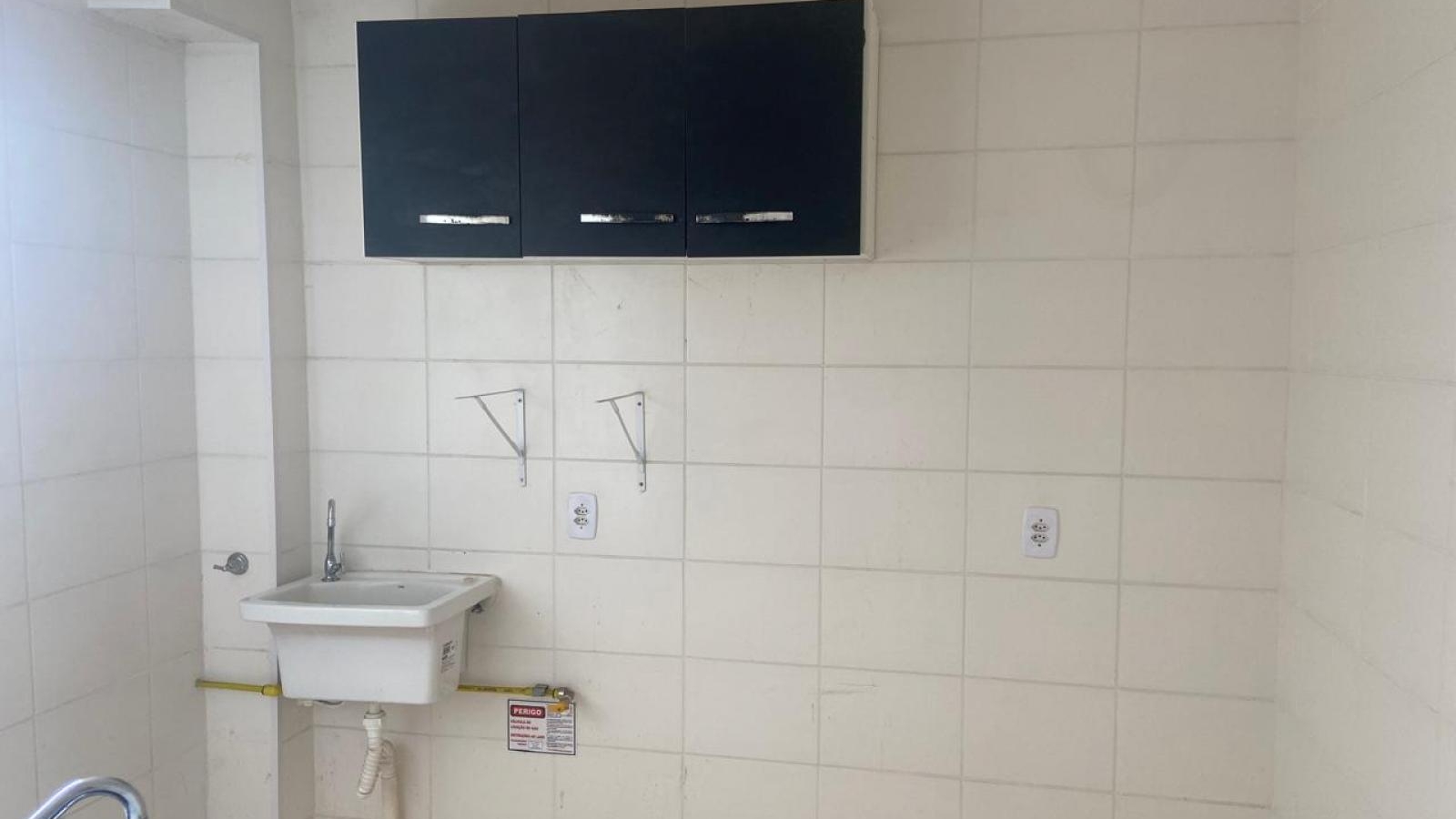 303 - Apartamento p/ Locação 303 - Apartamento p/ Locação