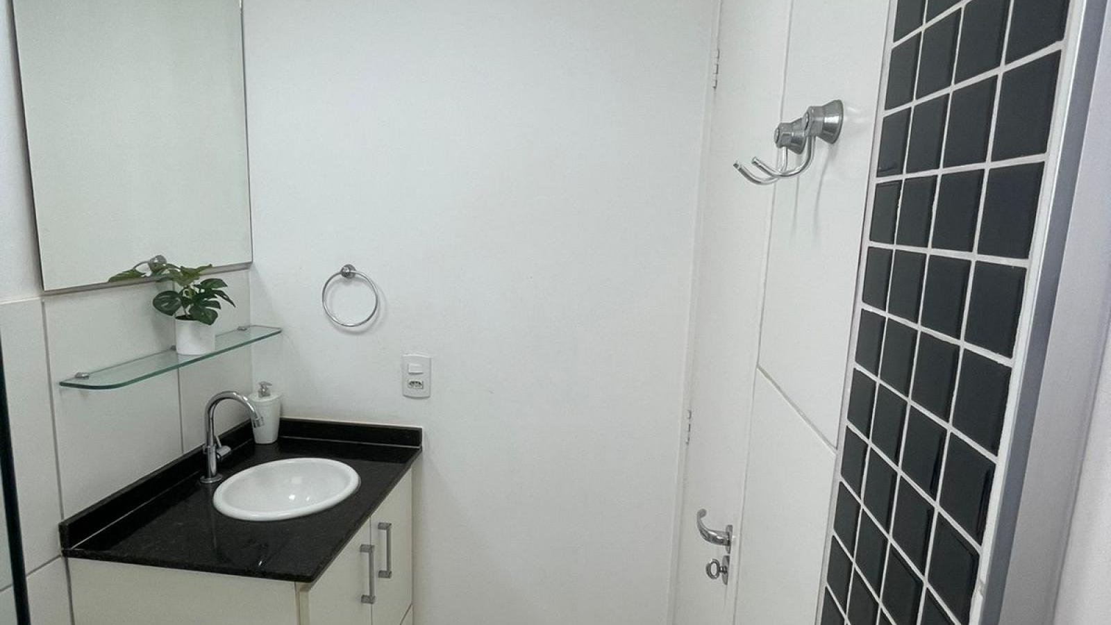 323 - Apartamento p/ Venda 323 - Apartamento p/ Venda