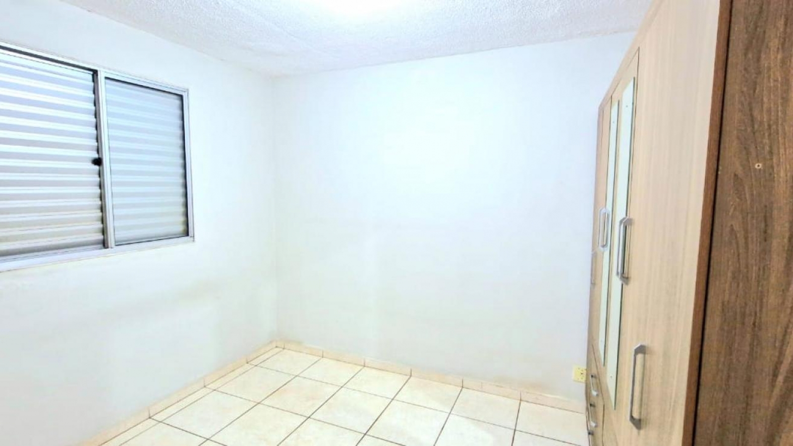 329 - Apartamento p/ Locação 329 - Apartamento p/ Locação