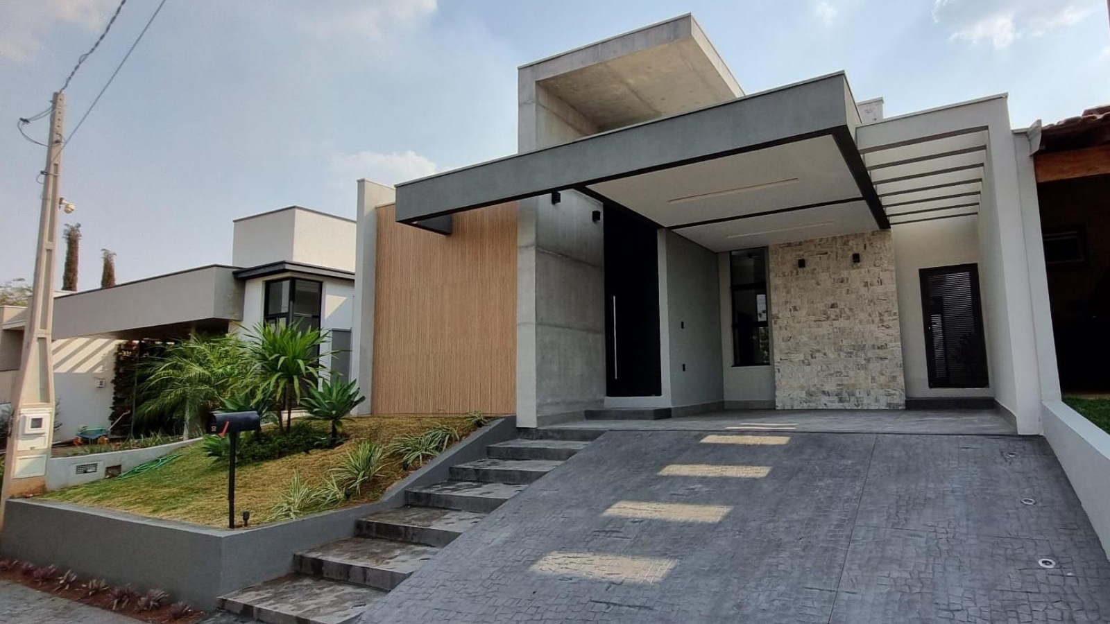 352 - Casa p/ Venda 352 - Casa p/ Venda