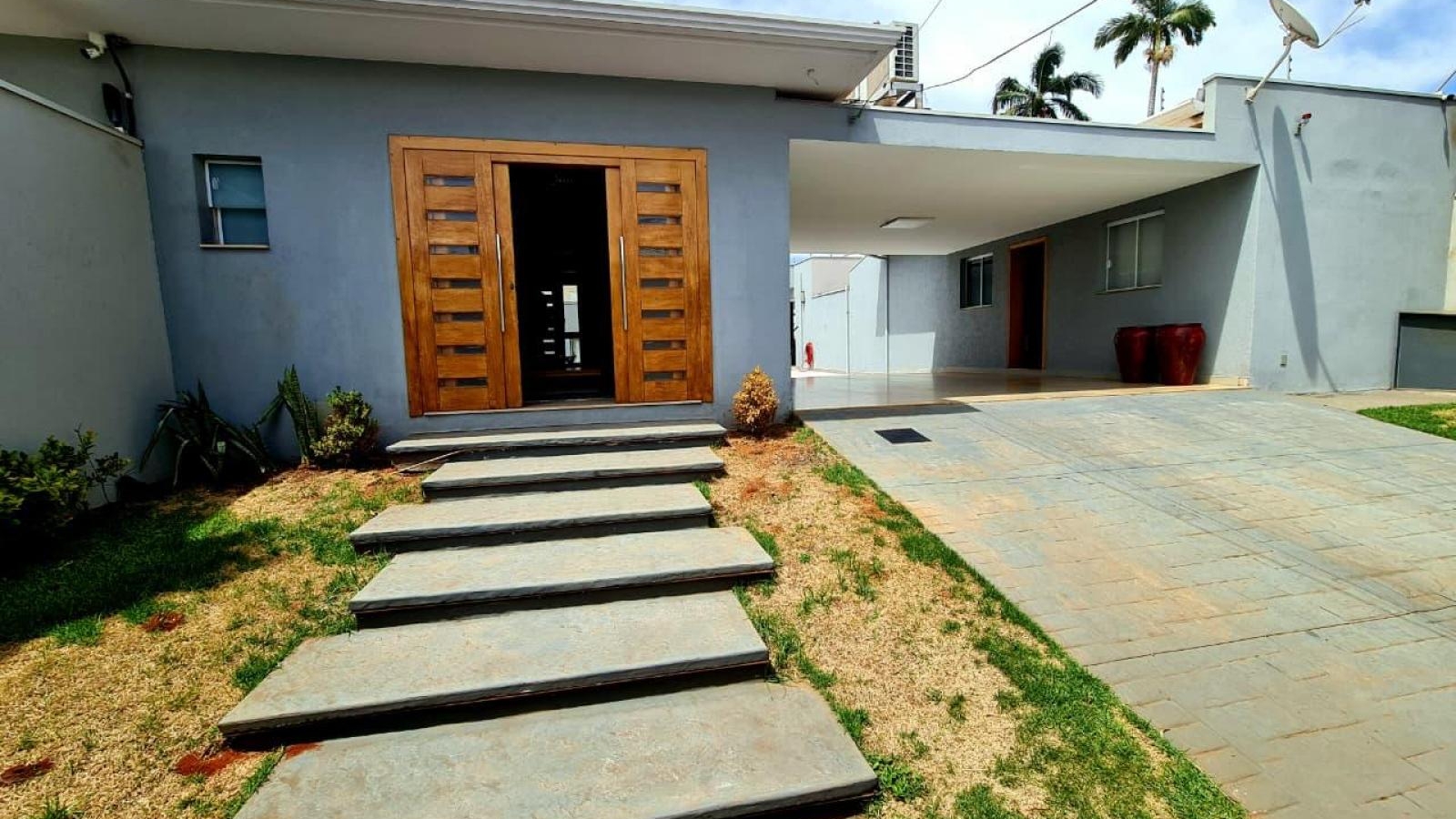 365 - Casa p/ Locação 365 - Casa p/ Locação