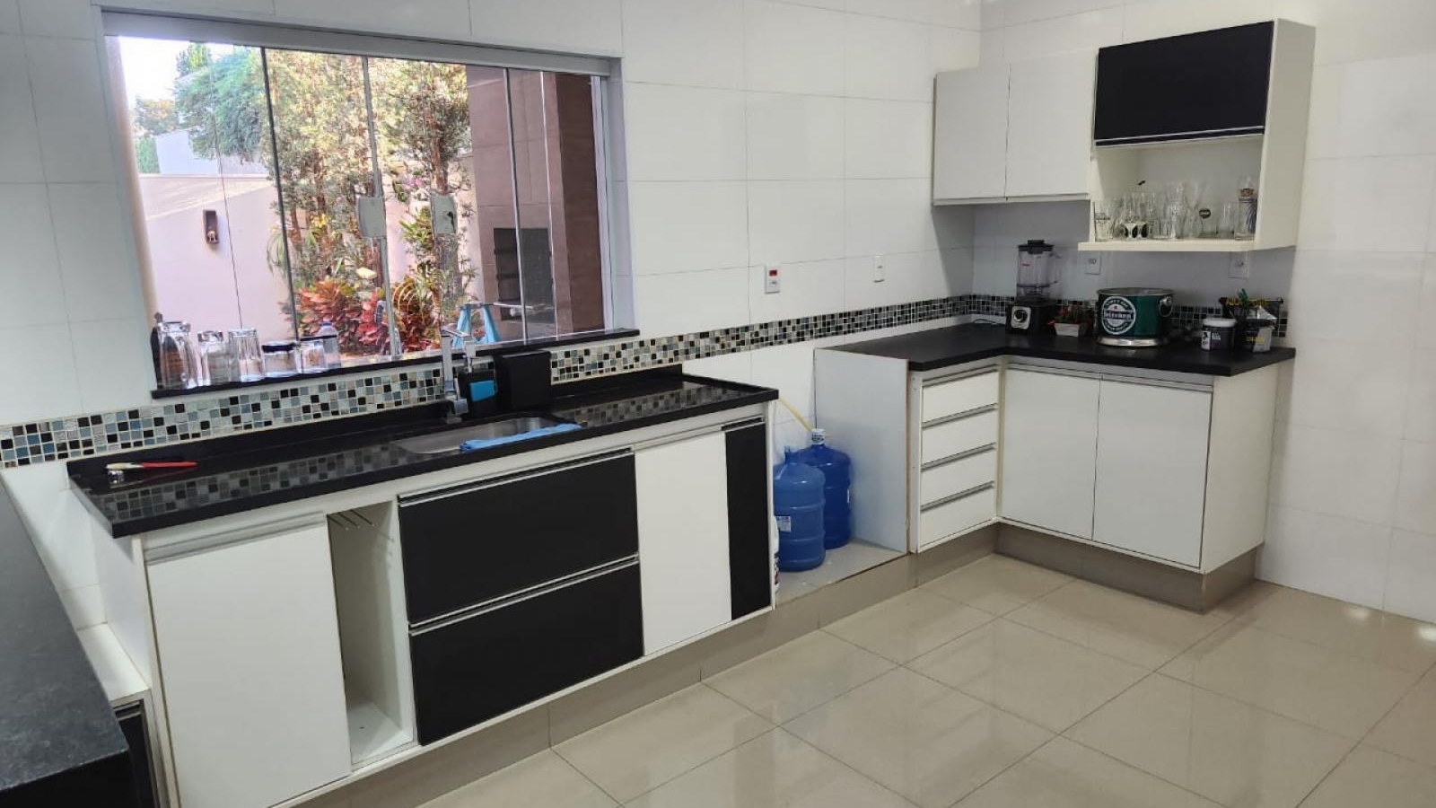 367 - Casa p/ Locação 367 - Casa p/ Locação