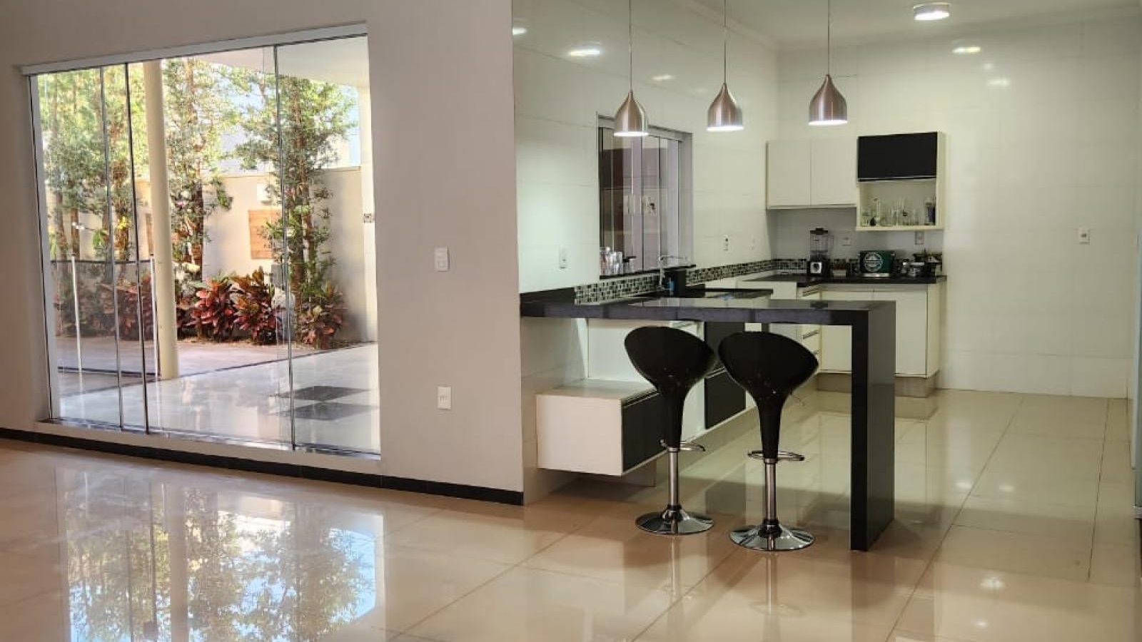 367 - Casa p/ Locação 367 - Casa p/ Locação