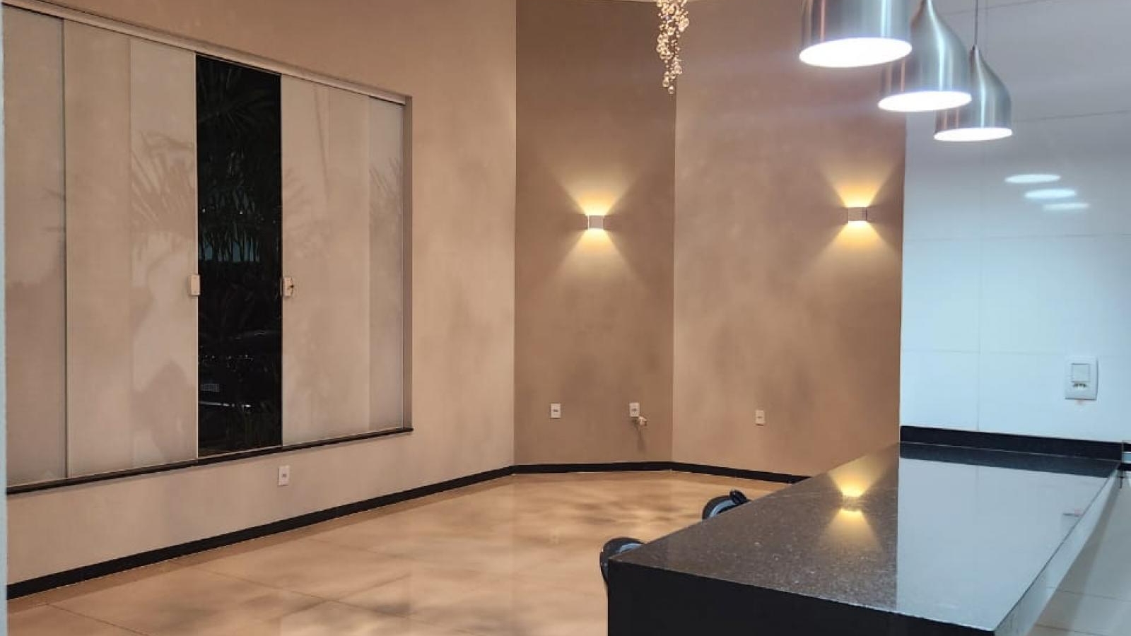 367 - Casa p/ Locação 367 - Casa p/ Locação